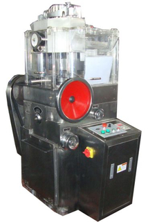 Máquina rotativa para comprimidos com bola de cânfora