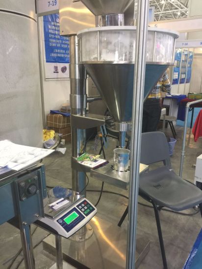 Máquina de enchimento de pesagem semi-automática para leite em pó, proteína em pó etc.